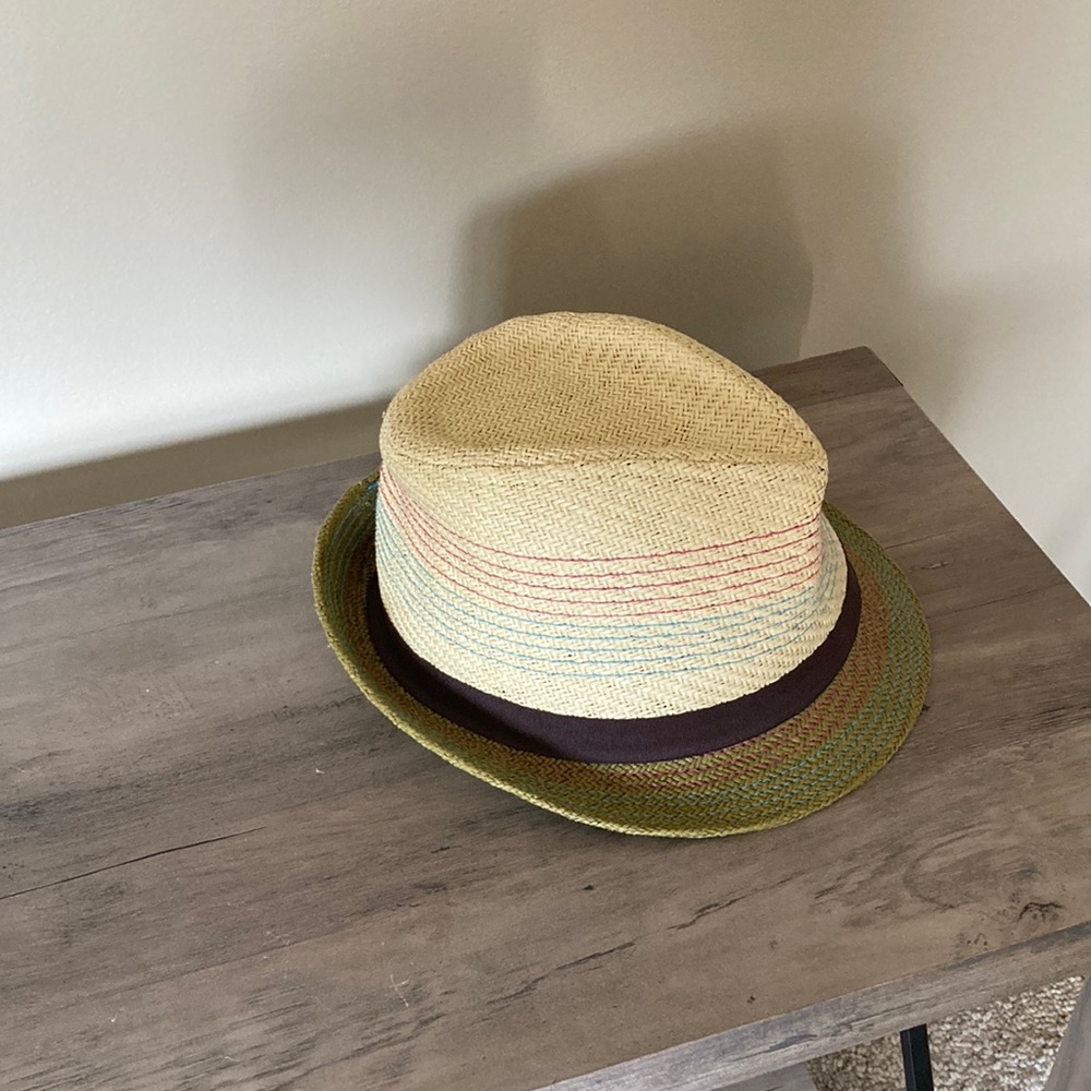 Fedora - Picture 2 of 5
